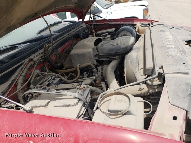 image for item LT9745 2001 Ford F150  SuperCrew pickup truck