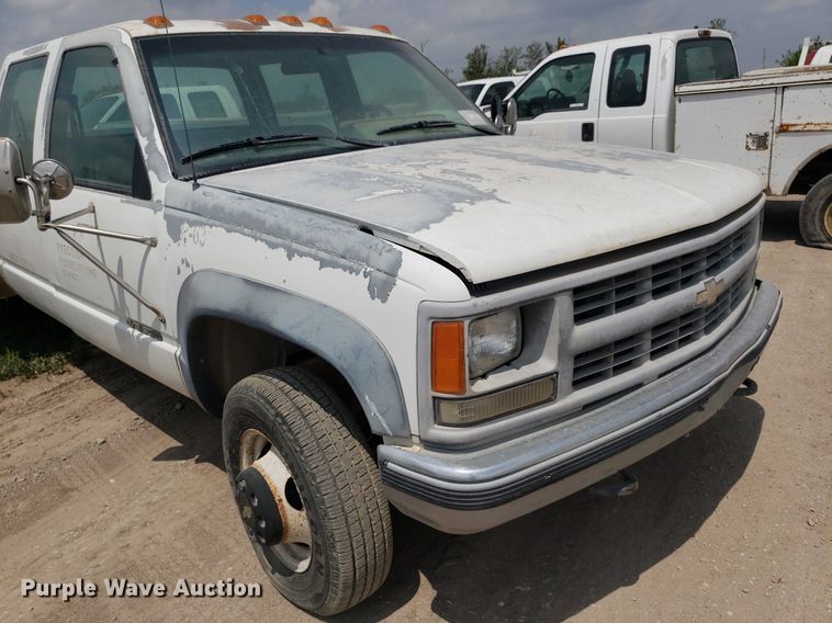 image for item LT9748 1994 Chevrolet K3500  Crew Cab utility bed pickup truck