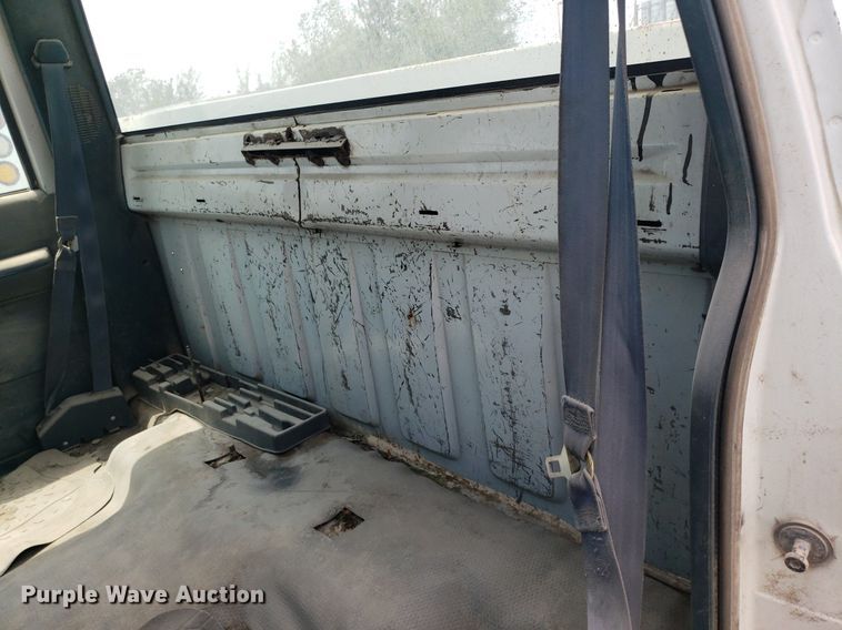 image for item LT9748 1994 Chevrolet K3500  Crew Cab utility bed pickup truck