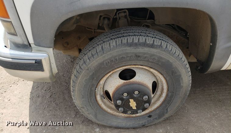 image for item LT9748 1994 Chevrolet K3500  Crew Cab utility bed pickup truck