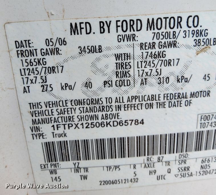 image for item LT9753 2006 Ford F150  SuperCab pickup truck