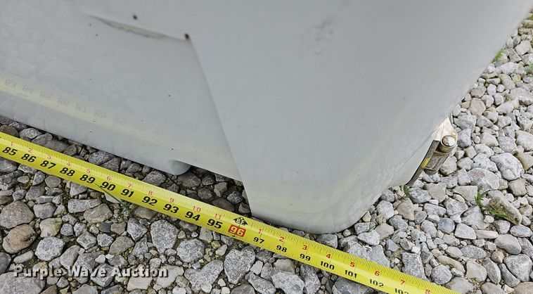 image for item LW9596 Fiberglass utility topper