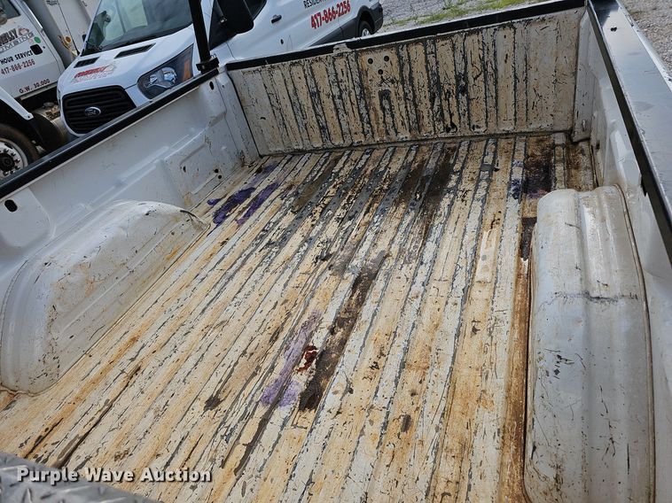 image for item LW9607 2006 GMC Sierra 1500  pickup truck