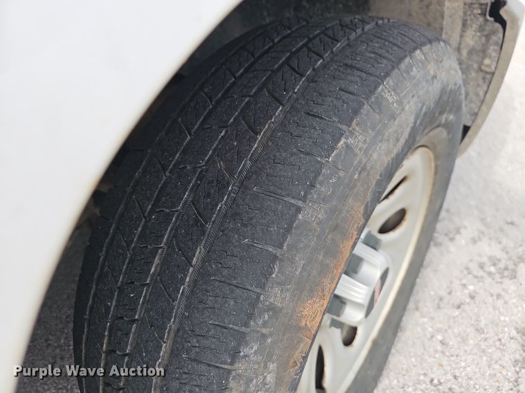 image for item LW9607 2006 GMC Sierra 1500  pickup truck