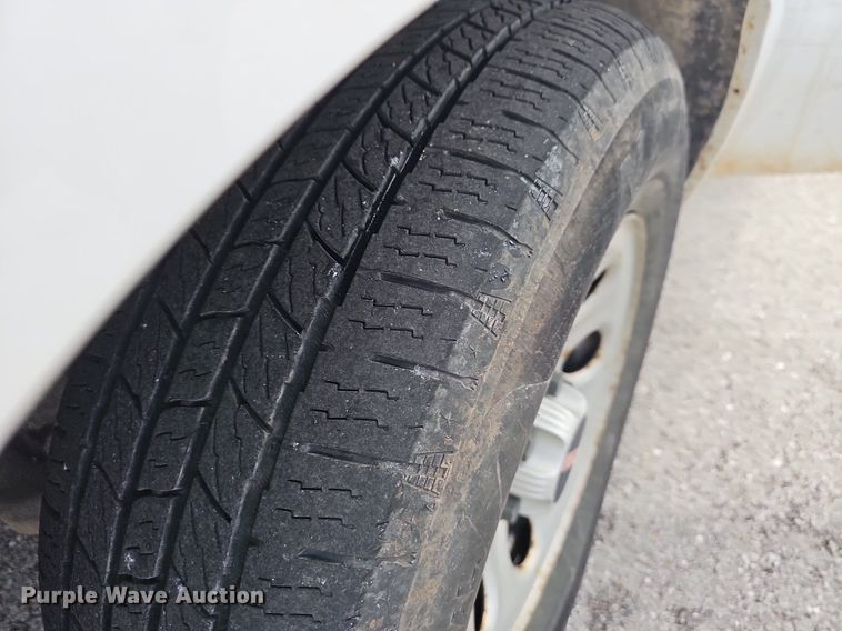 image for item LW9607 2006 GMC Sierra 1500  pickup truck