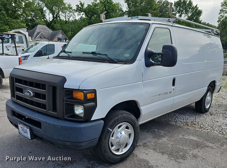 image for item LW9608 2011 Ford E150  van