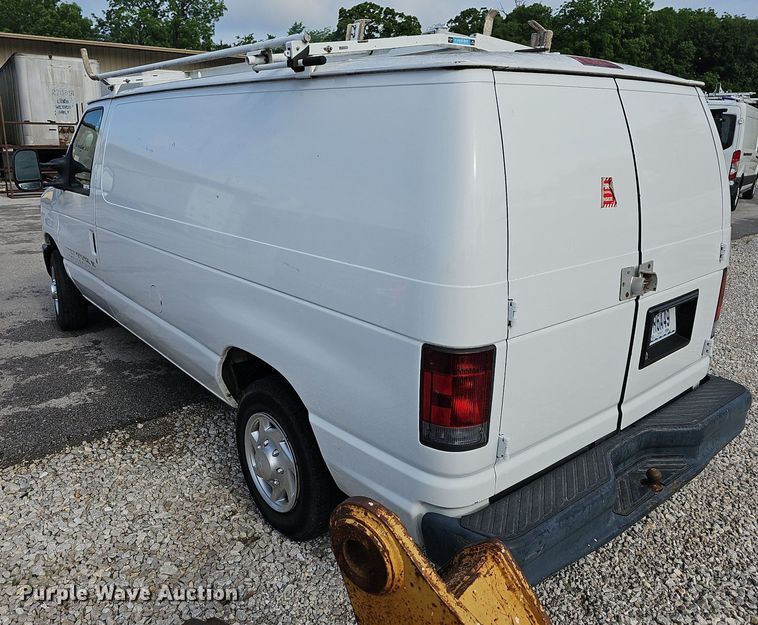 image for item LW9608 2011 Ford E150  van