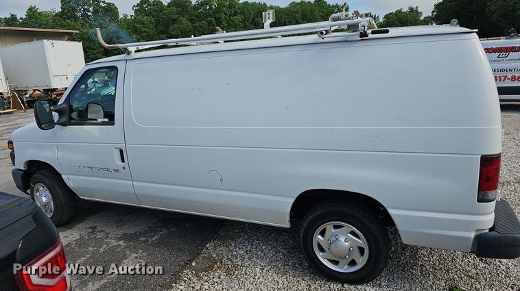 image for item LW9608 2011 Ford E150  van