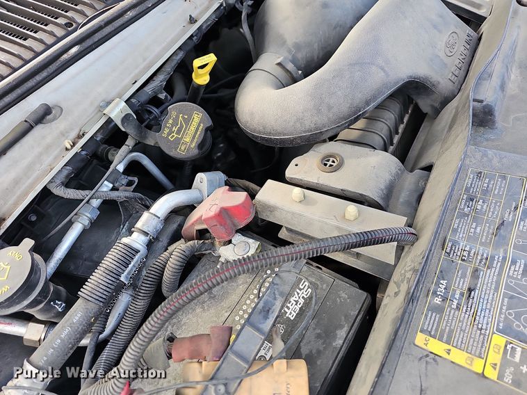 image for item LW9608 2011 Ford E150  van