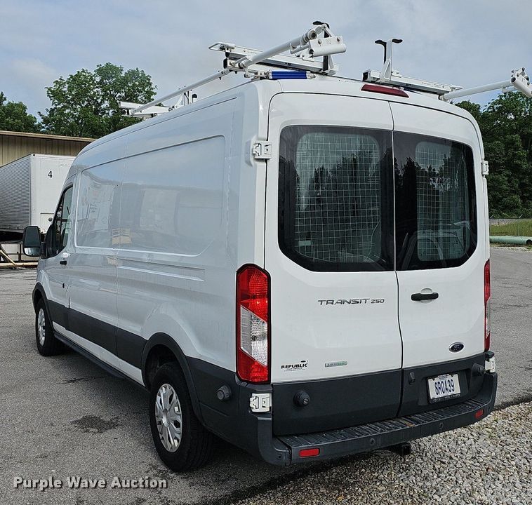 image for item LW9609 2016 Ford Transit  van