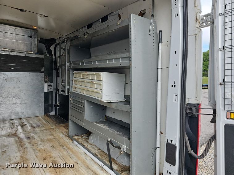 image for item LW9609 2016 Ford Transit  van