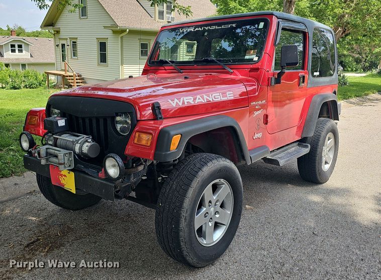 image for item LW9617 2001 Jeep Wrangler Sport  SUV