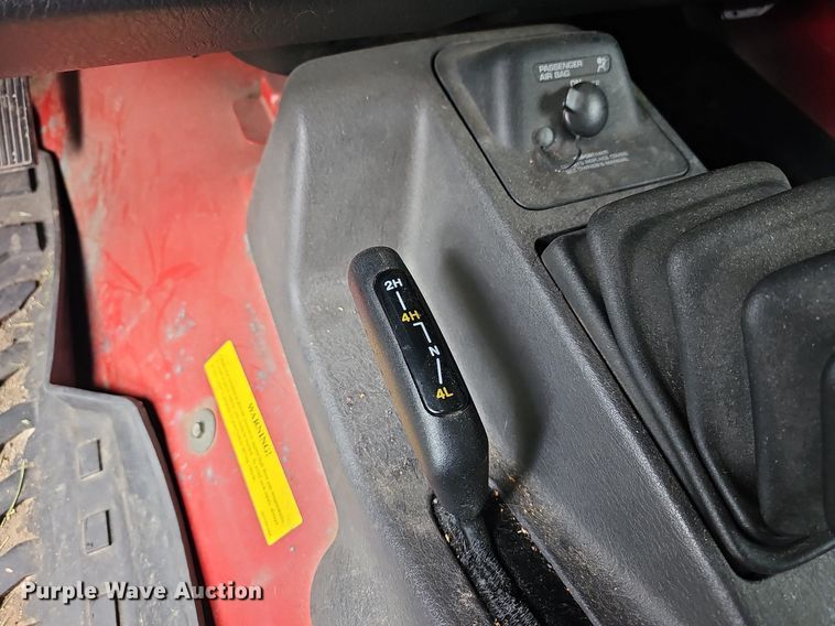 image for item LW9617 2001 Jeep Wrangler Sport  SUV