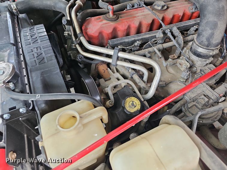 image for item LW9617 2001 Jeep Wrangler Sport  SUV