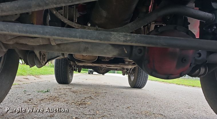 image for item LW9617 2001 Jeep Wrangler Sport  SUV