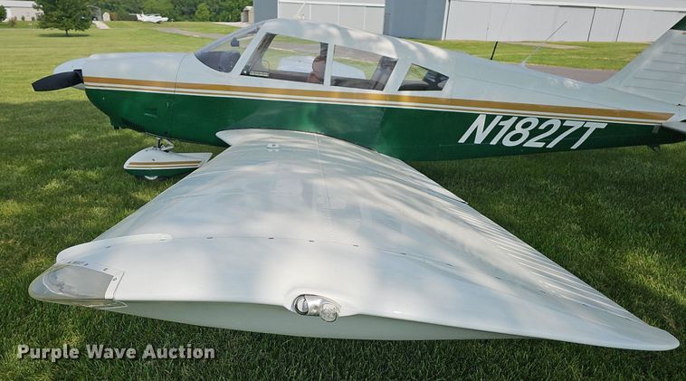 image for item LW9618 1971 Piper Aircraft PA28-180  airplane