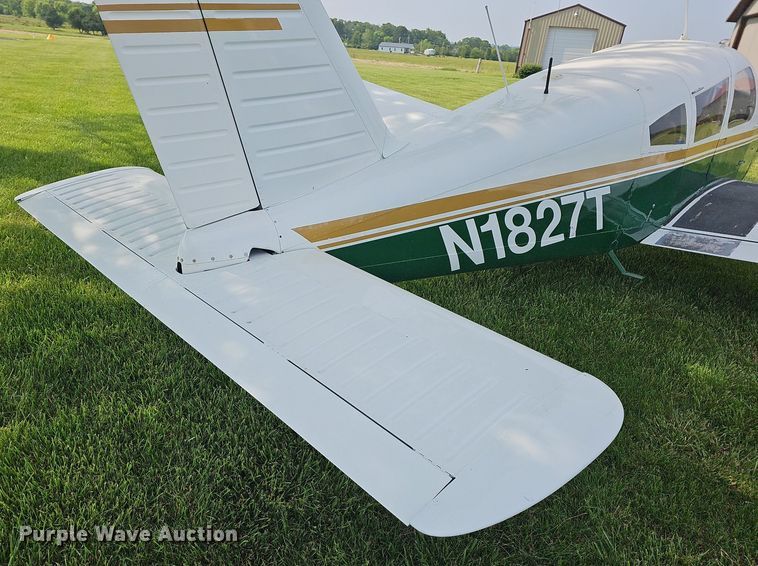 image for item LW9618 1971 Piper Aircraft PA28-180  airplane