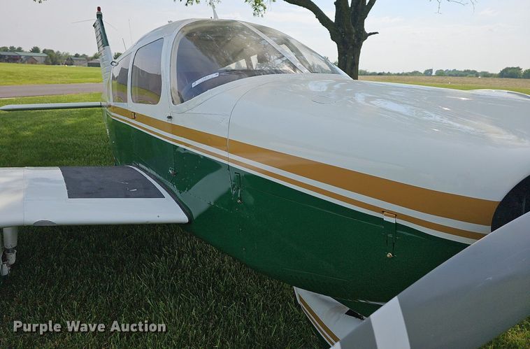 image for item LW9618 1971 Piper Aircraft PA28-180  airplane