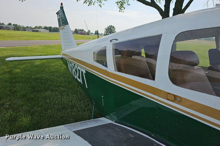 image for item LW9618 1971 Piper Aircraft PA28-180  airplane