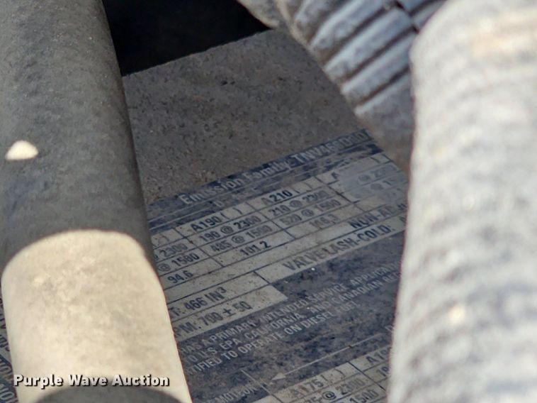 image for item LW9621 1997 International 4900  box truck