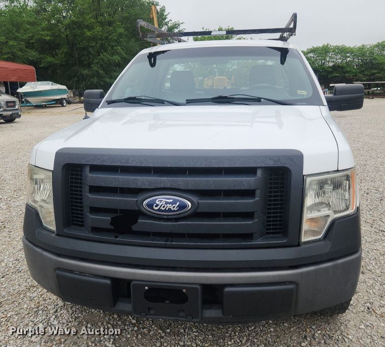 image for item LX9555 2011 Ford F150 XL  pickup truck