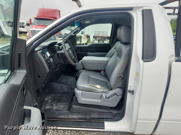 image for item LX9555 2011 Ford F150 XL  pickup truck