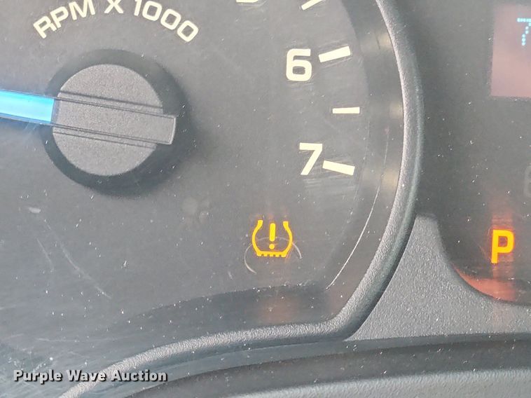 image for item LX9555 2011 Ford F150 XL  pickup truck