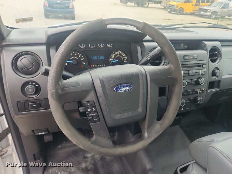 image for item LX9555 2011 Ford F150 XL  pickup truck