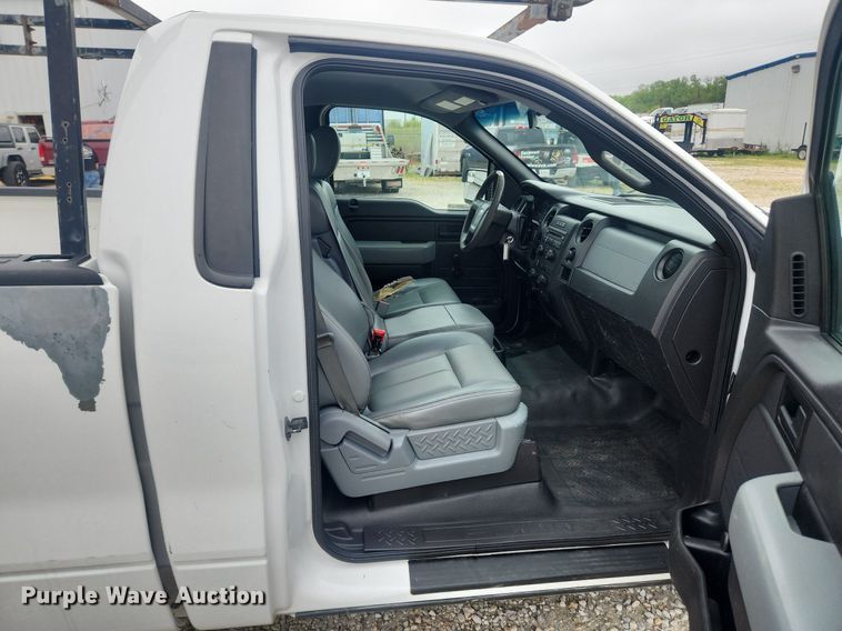 image for item LX9555 2011 Ford F150 XL  pickup truck