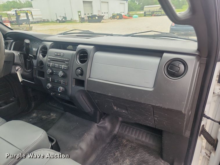 image for item LX9555 2011 Ford F150 XL  pickup truck