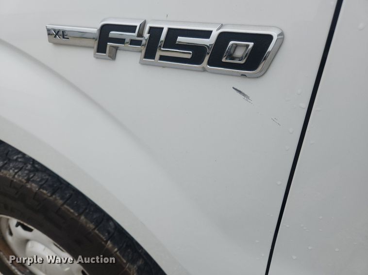 image for item LX9555 2011 Ford F150 XL  pickup truck