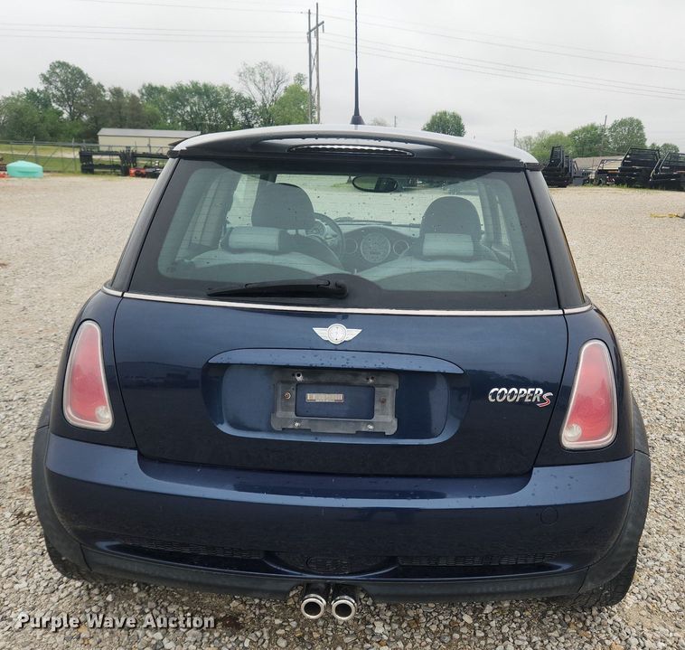 image for item LX9556 2006 Mini Cooper S