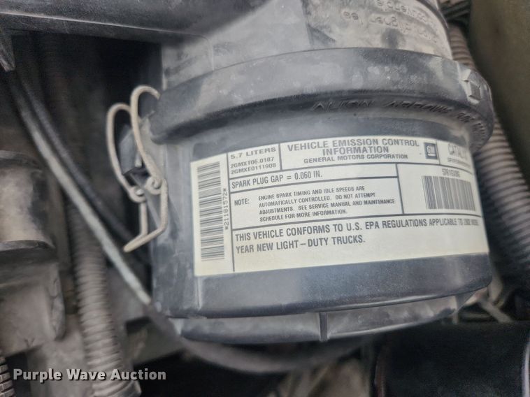 image for item LX9557 2002 GMC Savana G1500  van