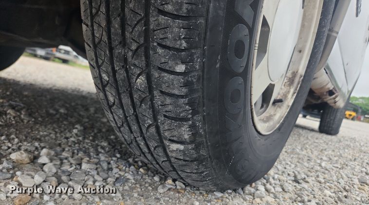 image for item LX9557 2002 GMC Savana G1500  van