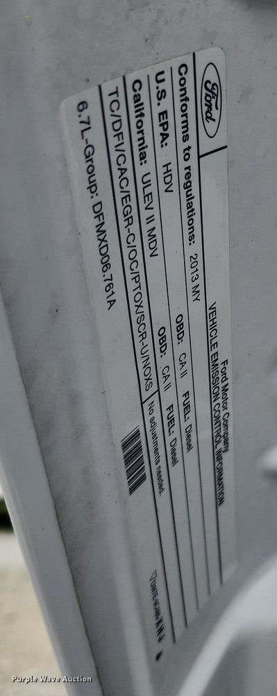 image for item LX9558 2013 Ford F350 Super Duty XL  Crew Cab pickup truck