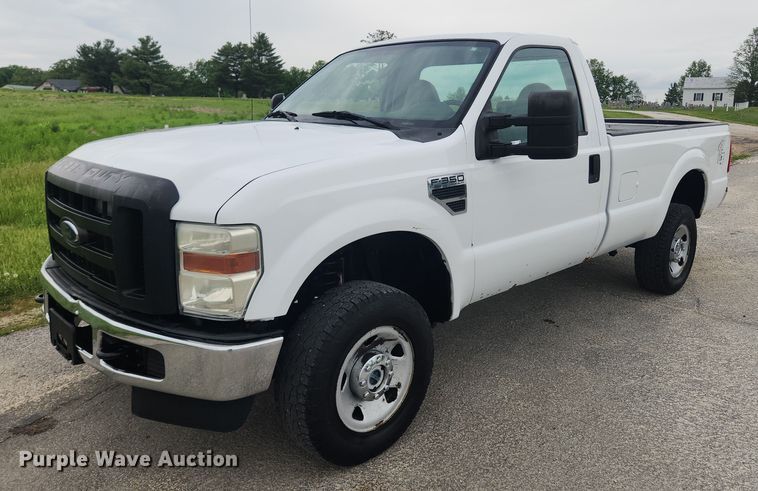 image for item LX9559 2008 Ford F350 Super Duty XL  pickup truck