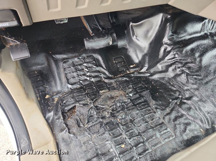 image for item LX9559 2008 Ford F350 Super Duty XL  pickup truck