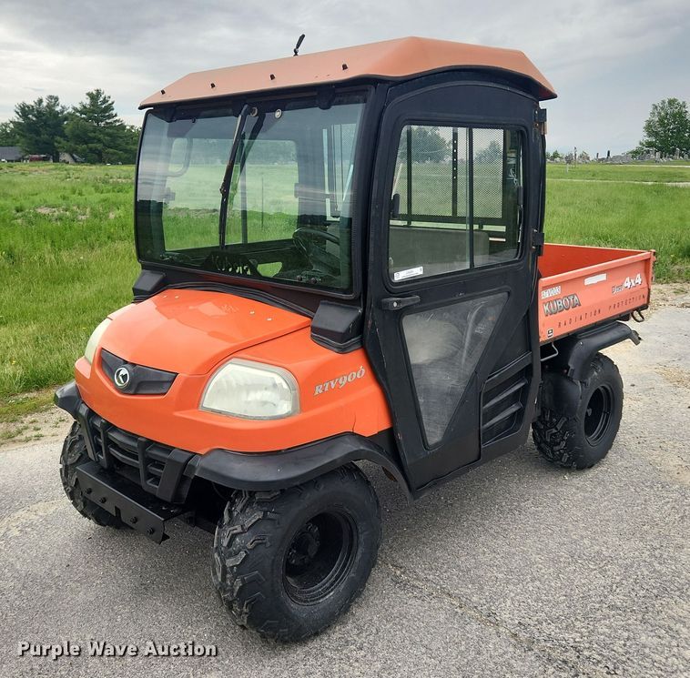 image for item LX9560 2006 Kubota RTV900  utility vehicle