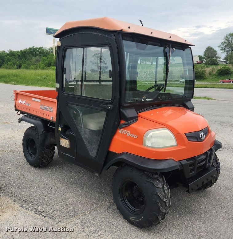 image for item LX9560 2006 Kubota RTV900  utility vehicle