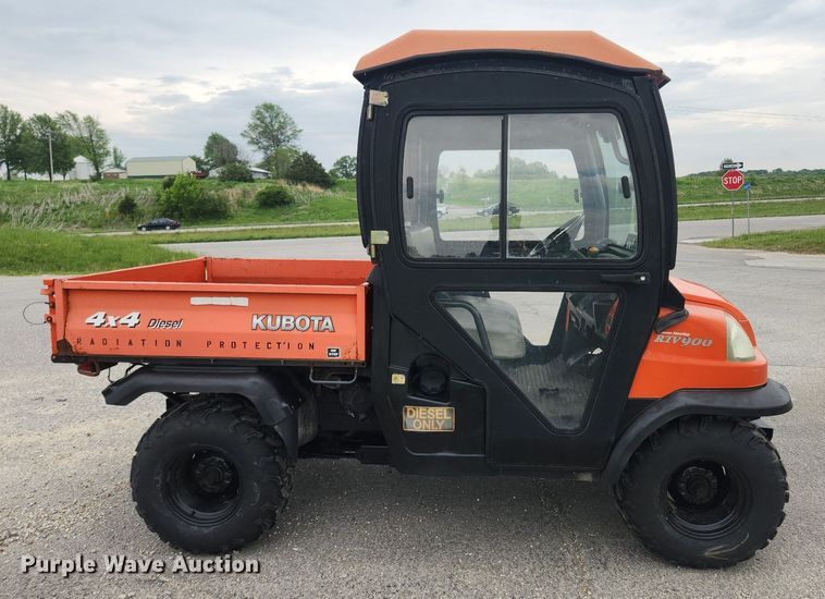 image for item LX9560 2006 Kubota RTV900  utility vehicle