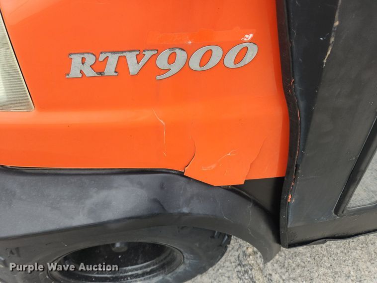 image for item LX9560 2006 Kubota RTV900  utility vehicle