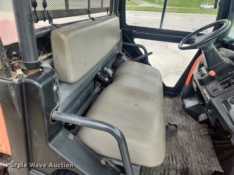 image for item LX9560 2006 Kubota RTV900  utility vehicle