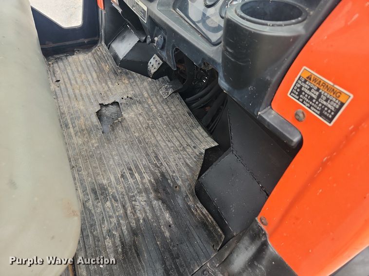 image for item LX9560 2006 Kubota RTV900  utility vehicle