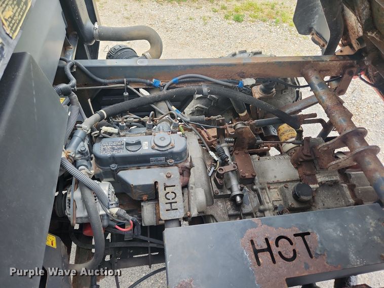 image for item LX9560 2006 Kubota RTV900  utility vehicle