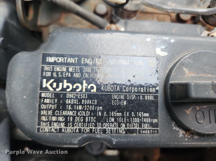 image for item LX9560 2006 Kubota RTV900  utility vehicle