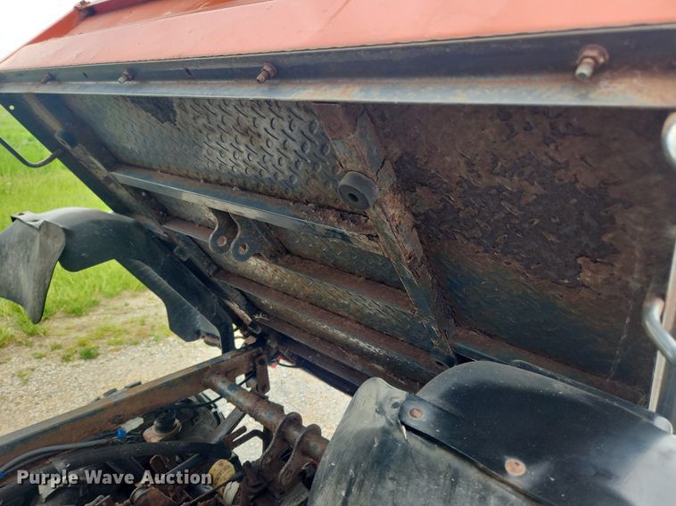 image for item LX9560 2006 Kubota RTV900  utility vehicle