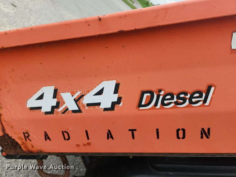 image for item LX9560 2006 Kubota RTV900  utility vehicle