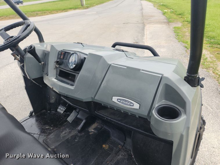 image for item LX9561 2016 Polaris Ranger 800  utility vehicle