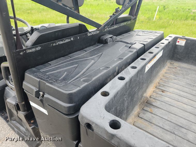 image for item LX9561 2016 Polaris Ranger 800  utility vehicle