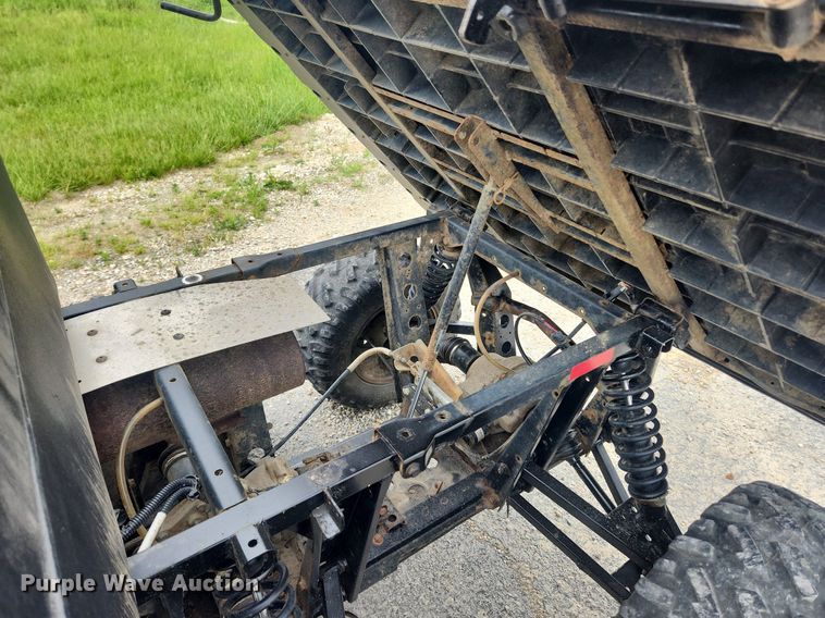 image for item LX9561 2016 Polaris Ranger 800  utility vehicle